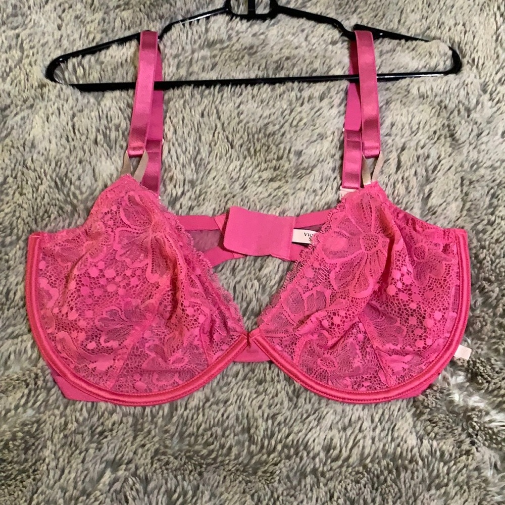 COPY - Victoria secret lace bra